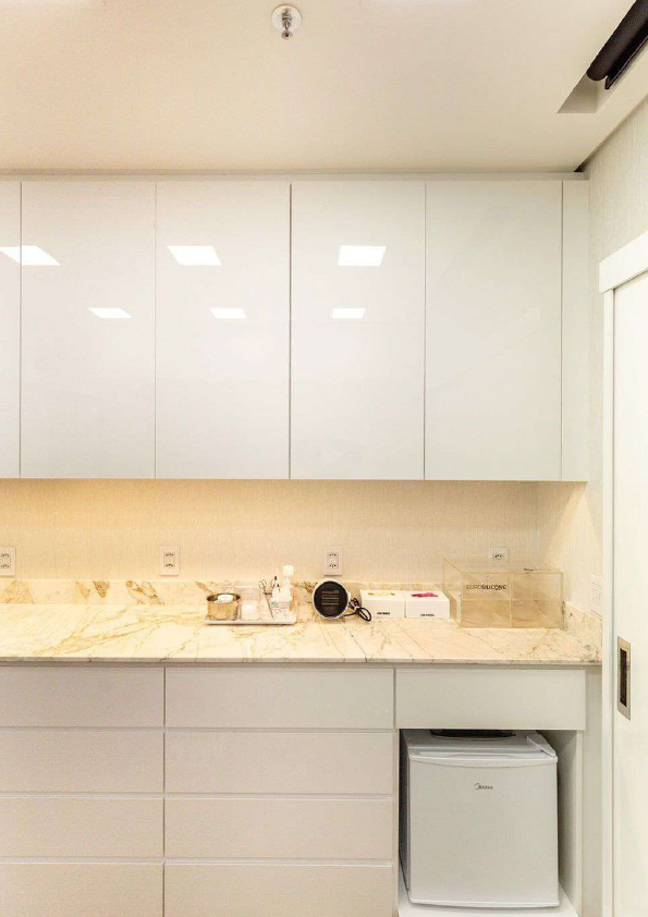 DENTAL DOCTOR ROOM CABINET-07